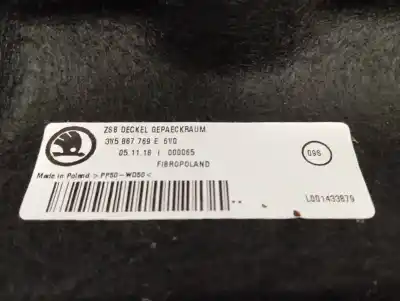 Pièce détachée automobile d'occasion plage arrière pour skoda superb (3v3) active références oem iam 3v5867769e  