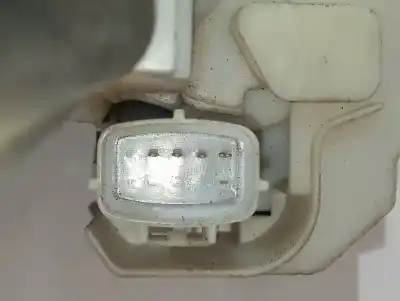 Second-hand car spare part front right door lock for lancia ypsilon (101) 1.2 16v argento oem iam references 51772304  