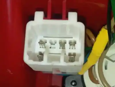 Автозапчастина б/у внутрішній правий завод для kia cee´d concept посилання на oem iam 92404a2200  