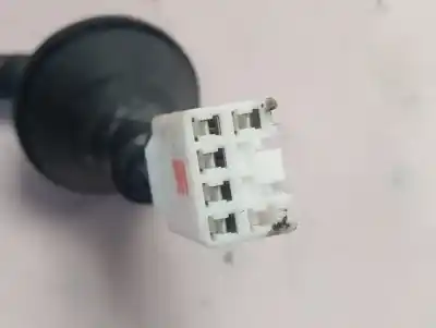 Автозапчасти б/у правый задний фонарь за kia cee´d concept ссылки oem iam 92402a2200  