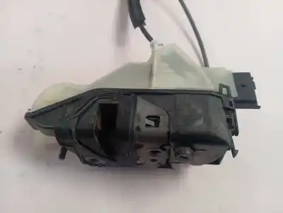 Second-hand car spare part left front door lock for opel combo life edition oem iam references 163434  