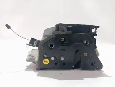 Pezzo di ricambio per auto di seconda mano Serratura Porta Anteriore Destra per SEAT LEON (1P1) Reference Riferimenti OEM IAM 1P1837016  18800018111