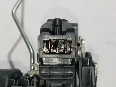 Автозапчастина б/у замок передній праві двері для dacia dokker essential посилання на oem iam 805027593r 805020628r 805025267r - 805025952r