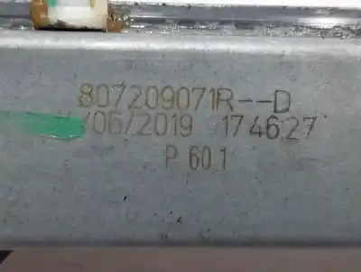 İkinci el araba yedek parçası ön sag pencere regülatörü için dacia dokker essential oem iam referansları 807209071r  9030319c