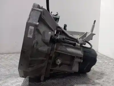 Автозапчастина б/у коробка передач для dacia dokker essential посилання на oem iam jr5050 320102944r - 320107530r 320104896r - 320102242r