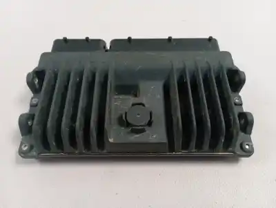 Peça sobressalente para automóvel em segunda mão Centralina De Motor Uce por TOYOTA YARIS (XP21) HYBRID STYLE Referências OEM IAM 896610UA00  