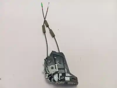 Peça sobressalente para automóvel em segunda mão fechadura da porta traseira esquerda por toyota yaris (xp21) hybrid style referências oem iam 69060k0030