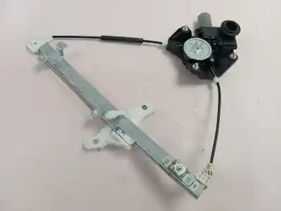 Peça sobressalente para automóvel em segunda mão elevador de vidros traseiro esquerdo por toyota yaris (xp21) hybrid style referências oem iam 857200d560