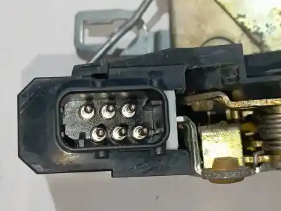 Second-hand car spare part left front door lock for bmw 3 compact (e36) 316 i oem iam references 67118353012  