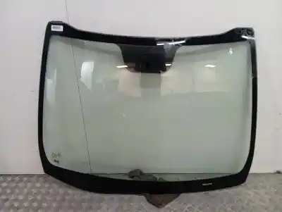 Second-hand car spare part windshield for kia cee´d concept oem iam references 86110a2000