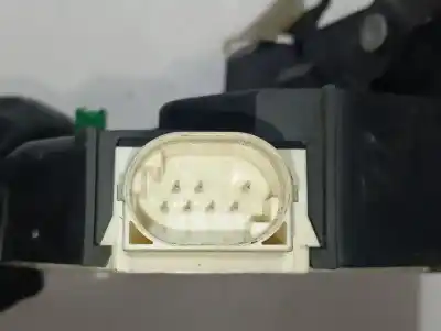 Second-hand car spare part left front door lock for mini mini (r56) one oem iam references 51200556768  055676809