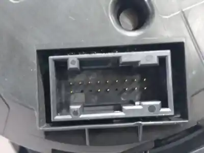 Pezzo di ricambio per auto di seconda mano pannello degli strumenti per skoda superb (3v3) active riferimenti oem iam 3v0920911c  