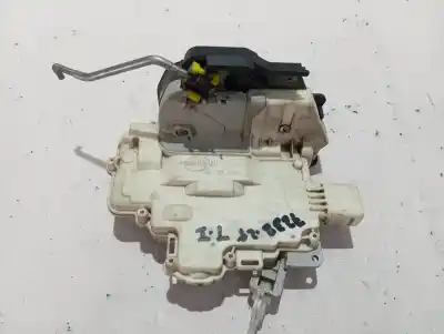 Peça sobressalente para automóvel em segunda mão fechadura da porta traseira esquerda por audi a4 avant (8e) 2.0 tdi referências oem iam 8e0839015aa  