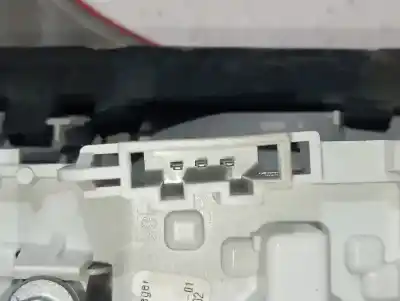 Second-hand car spare part interior left tailgate light for audi a4 avant (8e) 2.0 tdi oem iam references 8e9945093a 8e9945096e 8e9945095e