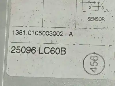 Peça sobressalente para automóvel em segunda mão tacógrafo por nissan nt 500 referências oem iam 13810105  