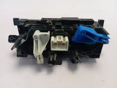 Peça sobressalente para automóvel em segunda mão comando de sofagem (chauffage / ar condicionado)  por dacia duster ii comfort referências oem iam 275107624r  