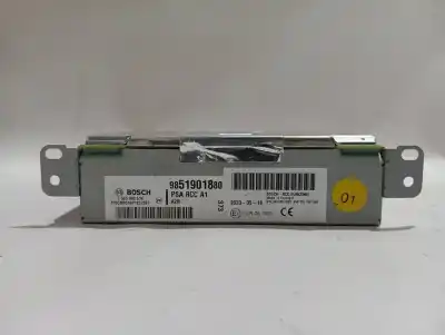 Peça sobressalente para automóvel em segunda mão sistema de áudio / rádio cd por peugeot 208 (p2) active referências oem iam 9851901880