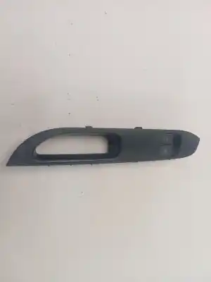 Pezzo di ricambio per auto di seconda mano Interruttore Alzacristalli Anteriore Sinistro per SEAT IBIZA (6L1) 1.9 TDI Riferimenti OEM IAM 6L1867171  