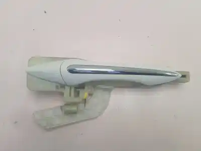 Peça sobressalente para automóvel em segunda mão puxador exterior traseiro direito por hyundai i40 comfort referências oem iam 