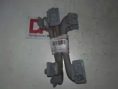 Pezzo di ricambio per auto di seconda mano MANIGLIA PORTA SINISTRA per MERCEDES-BENZ CLASE E (W210) BERLINA DIESEL 3.2 CDI CAT Riferimenti OEM IAM A2088100151  