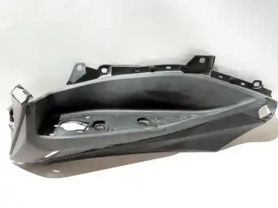 Tweedehands auto-onderdeel voetensteun voor yamaha x-max 125 x-max 125 iron max (2015->) oem iam-referenties bl1-f171l-00-p5