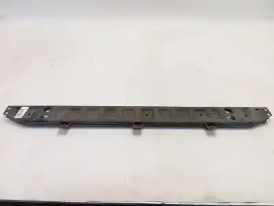 Recambio de automóvil de segunda mano de TRAVESAÑO INFERIOR para LAND ROVER EVOQUE Pure referencias OEM IAM LR006225  