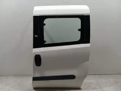 Peça sobressalente para automóvel em segunda mão Porta De Correr Esquerda por OPEL COMBO D Kasten L1H1 2.4t Referências OEM IAM 95517778  95529071 / 95519536 / 95519624