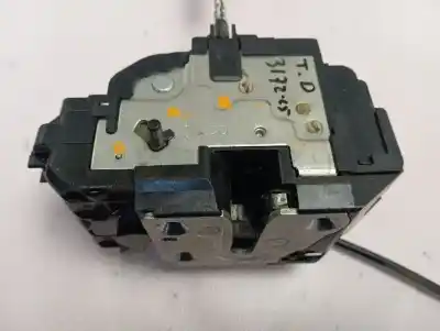 Pezzo di ricambio per auto di seconda mano serratura porta posteriore destra per nissan note acenta riferimenti oem iam 825003vv0a  