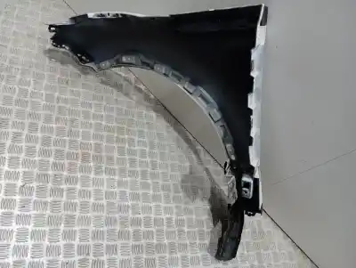 Peça sobressalente para automóvel em segunda mão guarda-lamas dianteiro direito por land rover evoque pure technik referências oem iam lr027589  
