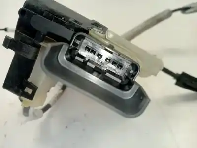 Second-hand car spare part left front door lock for citroen jumpy fugón confort m oem iam references 084139  16942582