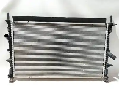 Pièce détachée automobile d'occasion RADIATEUR D'EAU pour FORD TRANSIT (TTS) KOMBI 350 L3 Basis Références OEM IAM 1789645  