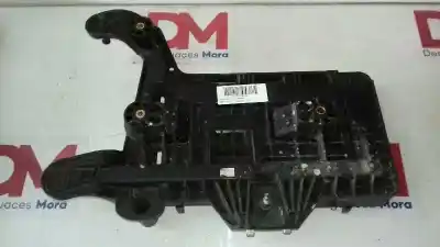 Peça sobressalente para automóvel em segunda mão CAIXA DE BATERIA por SEAT LEON (1P1) Reference Referências OEM IAM   