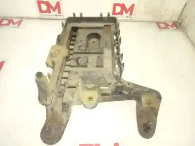 İkinci el araba yedek parçası AKÜ KUTUSU için SEAT TOLEDO (5P2) 2.0 TDI OEM IAM referansları   