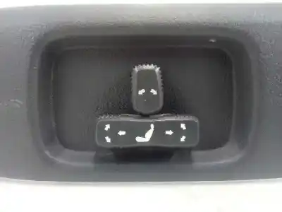 Pezzo di ricambio per auto di seconda mano comando regolazione sedile per kia sorento 2.5 crdi concept riferimenti oem iam   