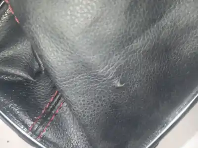 Second-hand car spare part gear lever trim for ford puma st-line oem iam references 2762821  r1tr7p002pb