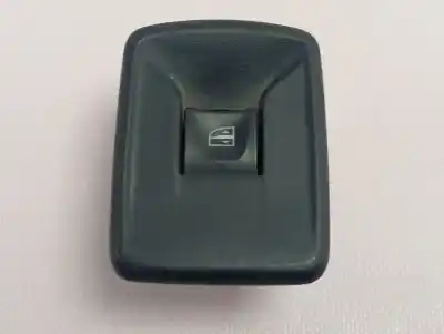 Peça sobressalente para automóvel em segunda mão Botão / Interruptor Elevador Vidro Dianteiro Direito por RENAULT KANGOO Expression Referências OEM IAM 8200476809  254217475R