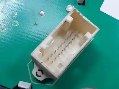 Peça sobressalente para automóvel em segunda mão quadrante por citroen c3 8hz referências oem iam 96665882xt  