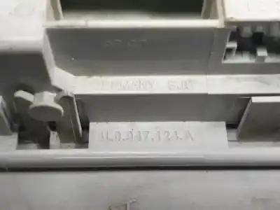 Автозапчасти б/у внутренний свет за audi q7 (4l) bar ссылки oem iam 4l0947163  