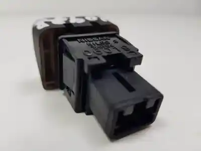 Pezzo di ricambio per auto di seconda mano avvertimento per nissan note (e11e) k9kc400 riferimenti oem iam 06019  