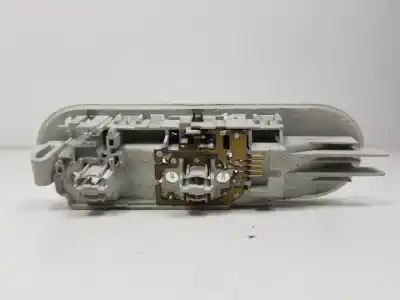 Second-hand car spare part interior light for nissan note (e11e) k9kc400 oem iam references 8200074362  