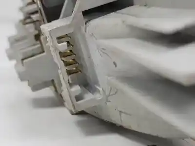 Second-hand car spare part interior light for nissan note (e11e) k9kc400 oem iam references 8200074362  