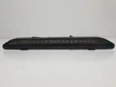 Peça sobressalente para automóvel em segunda mão farolim de travão central por opel zafira a y20dth referências oem iam 33882