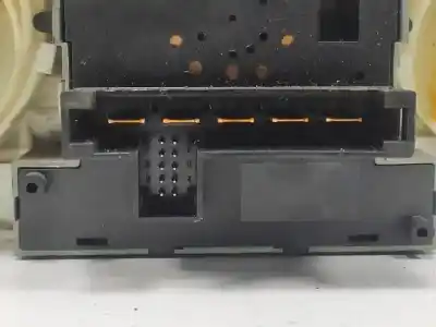 Peça sobressalente para automóvel em segunda mão comando de sofagem (chauffage / ar condicionado)  por opel zafira a z16xe referências oem iam 18062001  90556839
