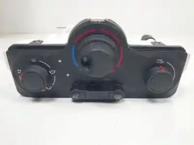 Pièce détachée automobile d'occasion COMMANDE DE CLIMATISATION / CHAUFFAGE pour RENAULT CLIO III  Références OEM IAM 69597003  