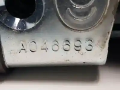 Автозапчастина б/у замок заднього правого дверя для toyota c-hr x2zr посилання на oem iam a046698  