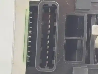 Автозапчастина б/у управління світлом для mitsubishi outlander (cw0) 4hk посилання на oem iam e532016  