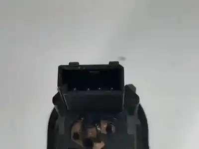 Peça sobressalente para automóvel em segunda mão botão / interruptor elevador vidro dianteiro direito por opel zafira a y20dth referências oem iam 13363100  