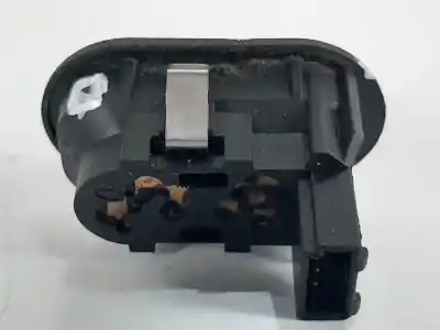 Peça sobressalente para automóvel em segunda mão botão / interruptor elevador vidro dianteiro direito por opel zafira a y20dth referências oem iam 13363100  