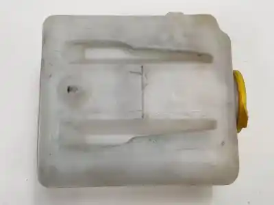 Second-hand car spare part windscreen washer bottle for opel combo y17dtl oem iam references 090586631  