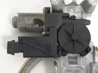 Pezzo di ricambio per auto di seconda mano alzacristalli anteriore destro per opel corsa c z13dt riferimenti oem iam 13173074  